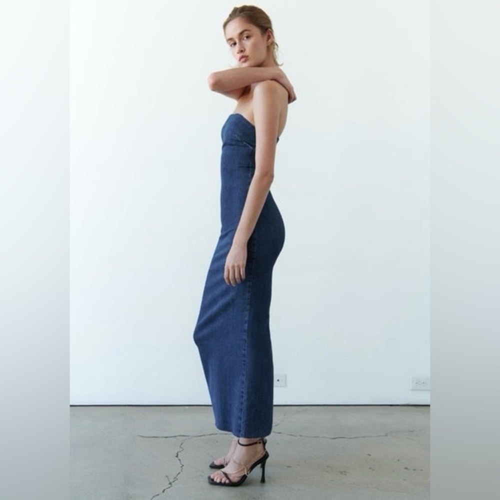 Zara Strapless Denim Midi Dress - Picture 2 of 12
